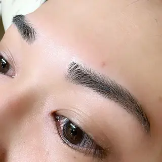 アイブロウ OPS hair ミクのマツエク・マツパデザイン