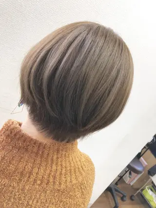 ショート カラー SHIORI💜口コ ミNo.1艶カラーのヘアスタイル