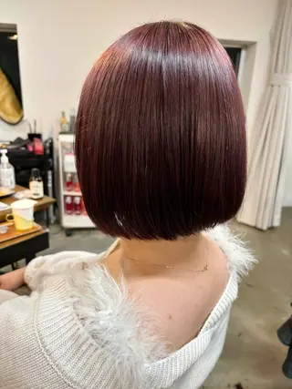 ショート カラー 石木 美緒奈のヘアスタイル