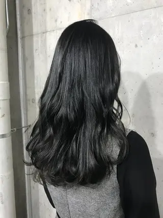 ロング カラー パーマ ヘアアレンジ メンズ キッズ ネイル マツエク・マツパ サロンドミルク 渋谷高比良のヘアスタイル
