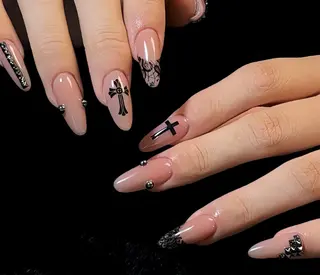 ネイル エリ🫧 nail池袋東口のネイルデザイン