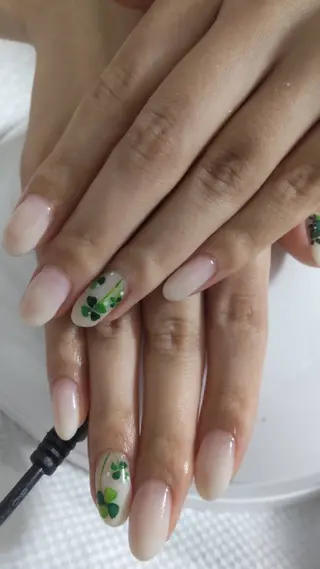 ネイル NAIL_ROOM Rのネイルデザイン