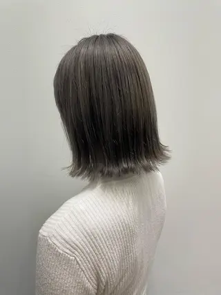 カラー 河野いずみ レイヤー/ボブ 🤍のヘアスタイル