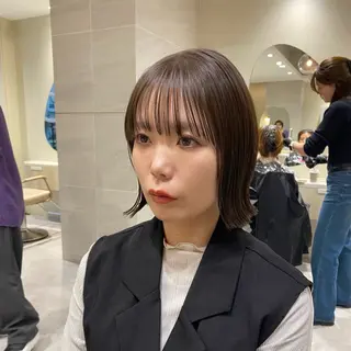 ショート カラー 透明感カラー🌿 グレージュ🐺陽介のヘアスタイル