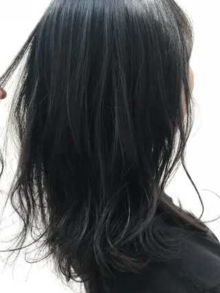 セミロング カラー 髪質改善🌟 TAKERUのヘアスタイル