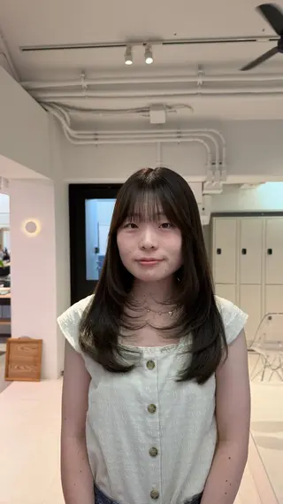 ロング カラー naturalカラー / Rukaのヘアスタイル