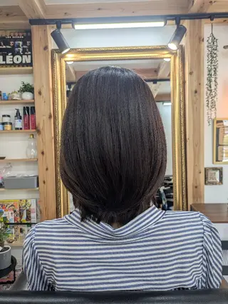ミディアム 浜松/篠原町 ハリコシ艶カラーのヘアスタイル