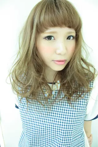 セミロング カラー 中塚 義人のヘアスタイル