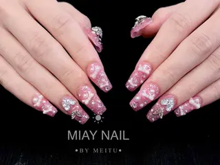 ネイル 💜MIYA NAIL鶴見店のネイルデザイン