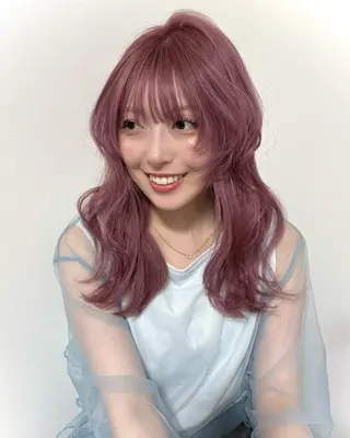 セミロング カラー 河合 愛実のヘアスタイル