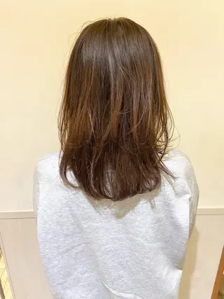 セミロング 🐺ウルフ/レイヤー 似合わせ‎🤍沙羅のヘアスタイル