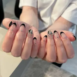 ネイル yumi 🍒のネイルデザイン