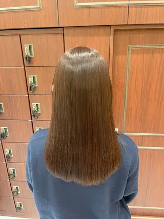 セミロング 森田 明日香のヘアスタイル