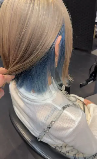 ミディアム カラー デザインカラー⭐️ Yamauchiのヘアスタイル