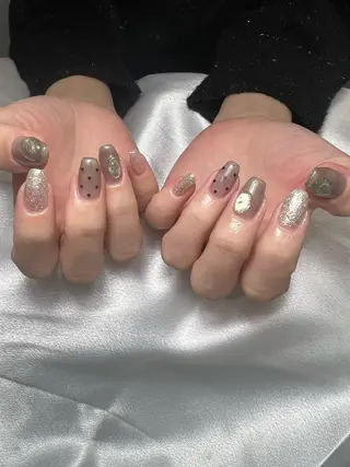 ネイル アトリエハーロウ sakuraのネイルデザイン