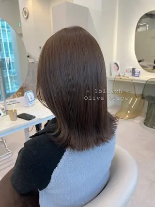 ミディアム カラー 美髪矯正/シークレッ トハイライト🤍りさのヘアスタイル