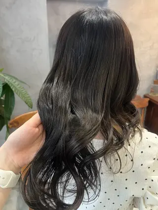 ロング 前畑 きりあのヘアスタイル