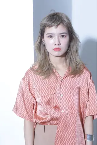 マツエク・マツパ 谷 なづきのヘアスタイル