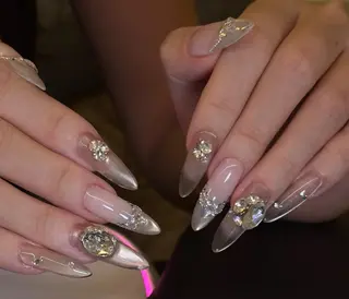 ネイル 💫 Tsuki_Nailのネイルデザイン