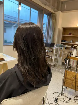 ロング ひがし はるなのヘアスタイル