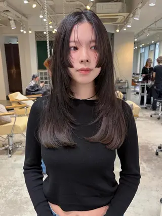 ロング MIHO /directorのヘアスタイル