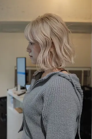 セミロング カラー ヘアアレンジ OPUSダブルカラー ケアブリーチのヘアスタイル