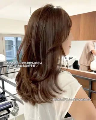 セミロング カラー 大塚 加奈恵のヘアスタイル