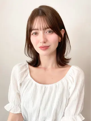 ミディアム カラー ミディアム/顔周り/ ベージュ🌼mayuのヘアスタイル