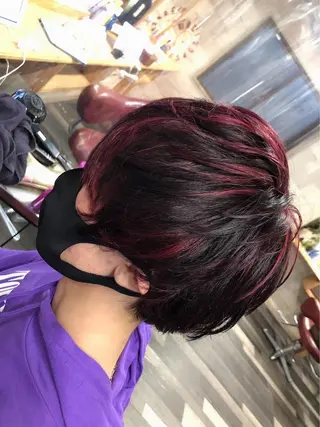 ショート カラー PANOL 秀島のヘアスタイル
