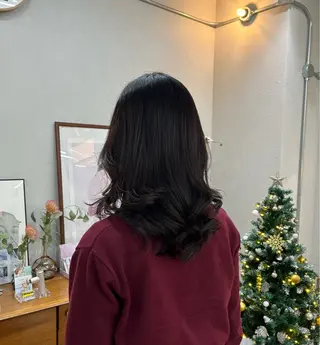 セミロング 似合わせ艶感カラー/ オリーブ/チカ🎀のヘアスタイル