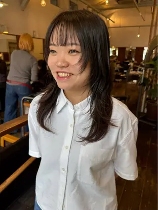 ミディアム MOK大阪梅田店 Asahiのヘアスタイル