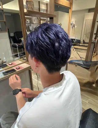ショート ケアブリーチカラー 樋口 莉奈のヘアスタイル