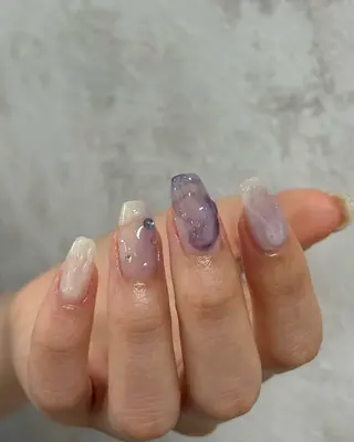 ネイル Noël 新宿南口 toyonのネイルデザイン