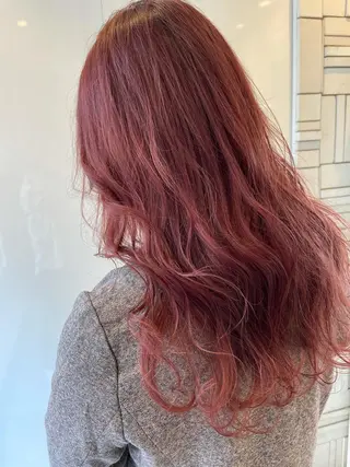 ロング カラー 美髪形成!色素改善! 秋田 和輝のヘアスタイル