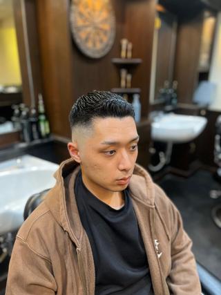 メンズ ヒロ銀座川崎 志田健介のヘアスタイル