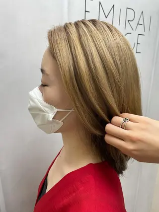 セミロング RISAKO ✨艶髪職人のヘアスタイル