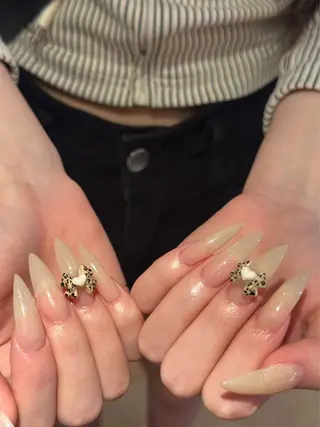 ネイル Tagi Nail 銀座のネイルデザイン