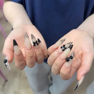 セミロング 小川 柚香のネイルデザイン