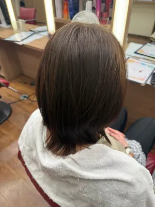 カラー 黒木 芽生のヘアスタイル
