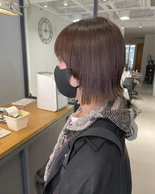ミディアム 暖色カラー🍊 ボブ🌿顔周りcutのヘアスタイル
