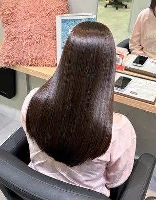 ロング 平瀬 胡桃のヘアスタイル