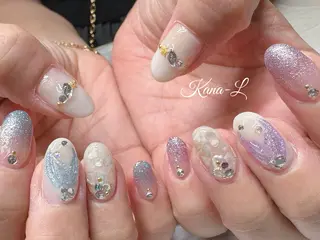 ネイル 芦辺 香奈のネイルデザイン