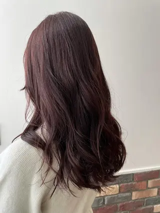 ロング カラー 透明感カラー 🩶🩵🩷AIRIのヘアスタイル