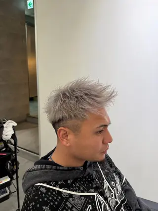 ショート カラー メンズ 【メンズ特化】渋谷 GOALD/江頭永太のヘアスタイル