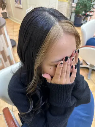 カラー 廣藤 梨花のヘアスタイル