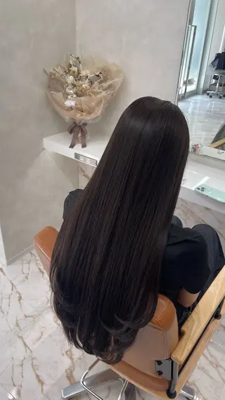 ロング SLASHスラッシュ 木下結月果のヘアスタイル