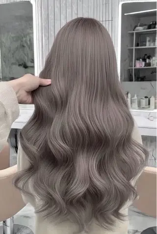 ロング カラー ハイトーンカラー が絶対可愛い✨泰聖✨のヘアスタイル
