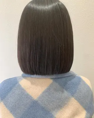 ショート hubhair レイヤー/透明感のヘアスタイル