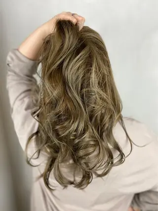 ロング カラー BROCANTE立川 karasawa.nのヘアスタイル