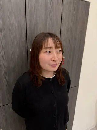 ミディアム 田口 杏珠のヘアスタイル